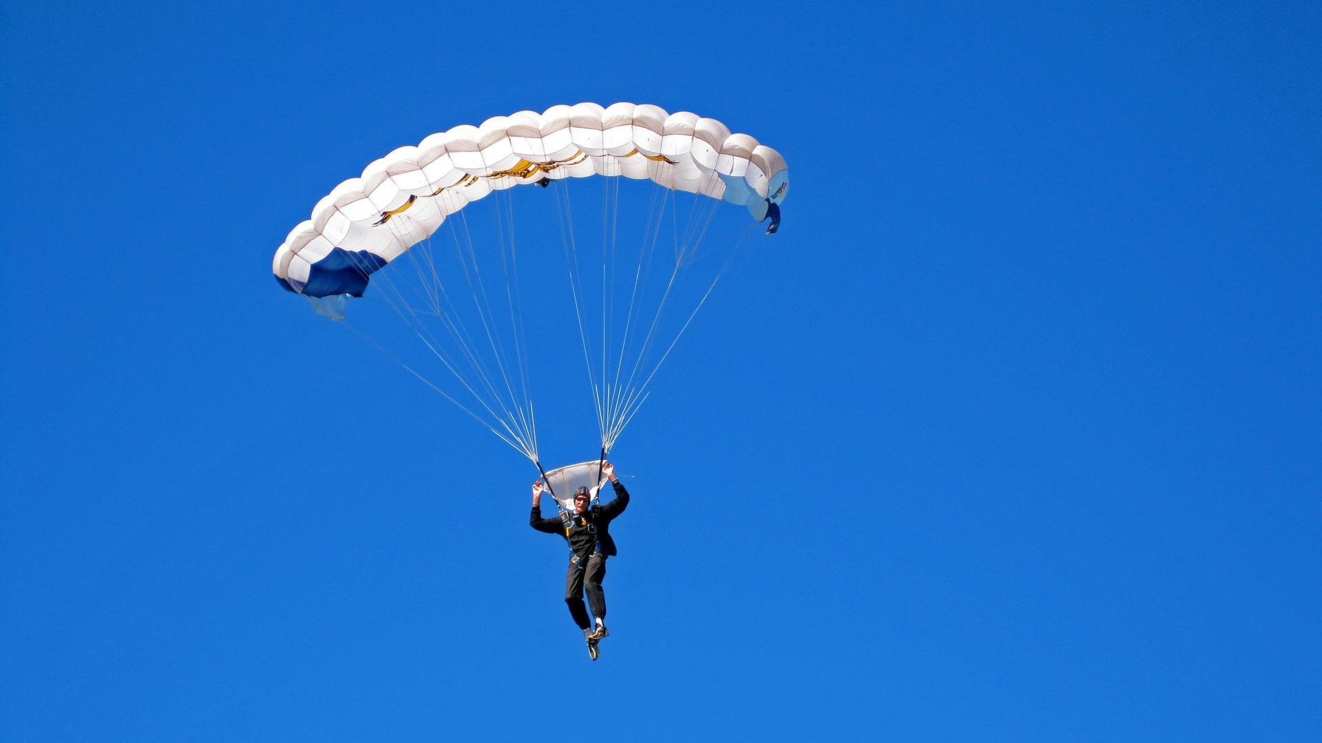 召回潮下，国产充电设备企业面临转型考验，中国充电设施行业十大竞争力品牌